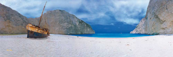 Xiong, John Shipwreck Beach I Giclee-Druck