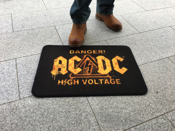 AC/DC - Danger! - 40x60cm