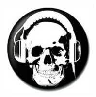 Skull - Button Badge - Headphones